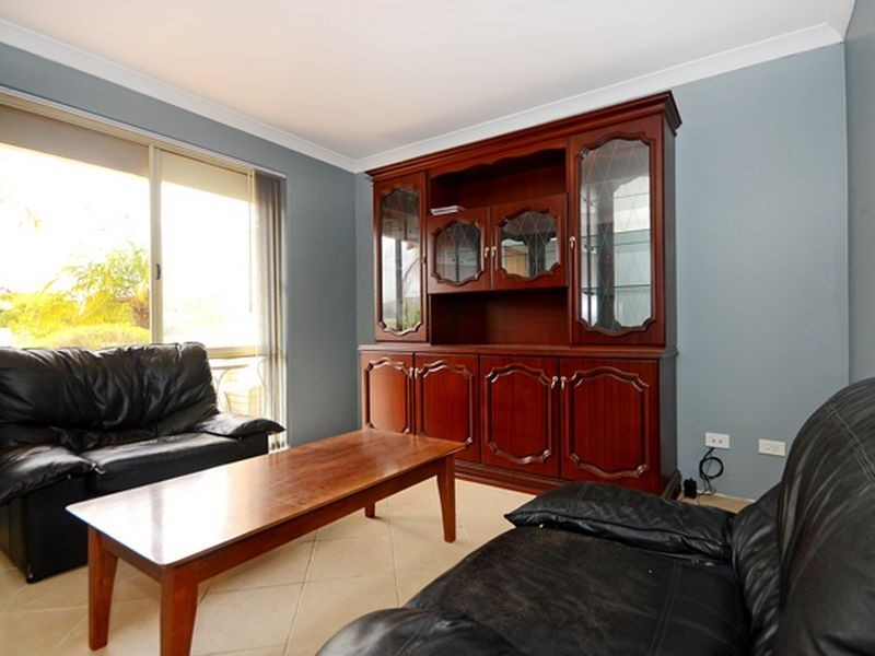 37 Picton Terrace, Alexander Heights WA 6064