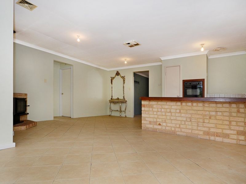 37 Picton Terrace, Alexander Heights WA 6064