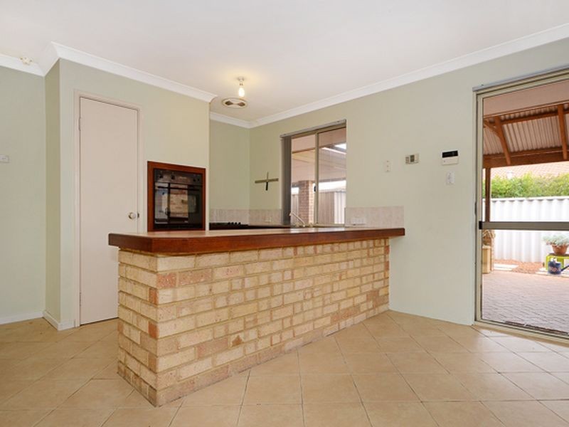 37 Picton Terrace, Alexander Heights WA 6064