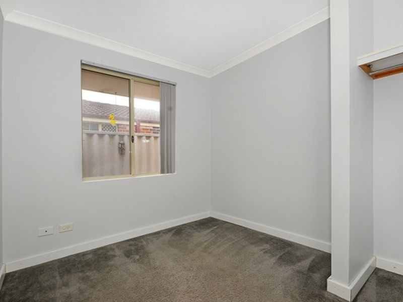 37 Picton Terrace, Alexander Heights WA 6064