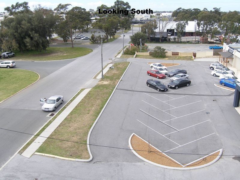 14 Finlay Place, Wangara WA 6065