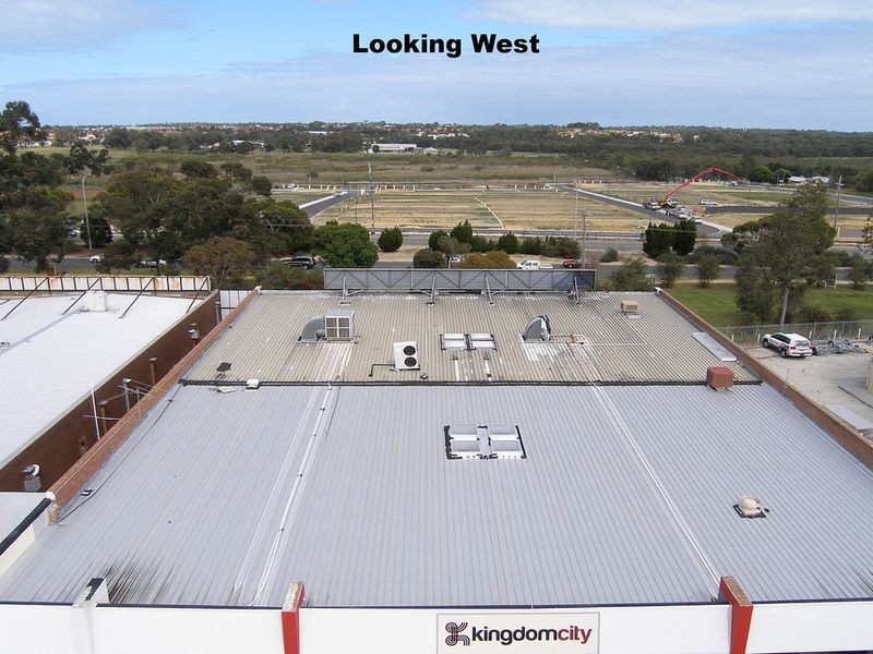 14 Finlay Place, Wangara WA 6065