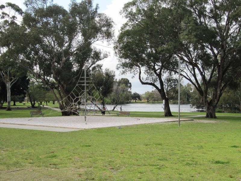 102A Cohn Street, Kewdale WA 6105