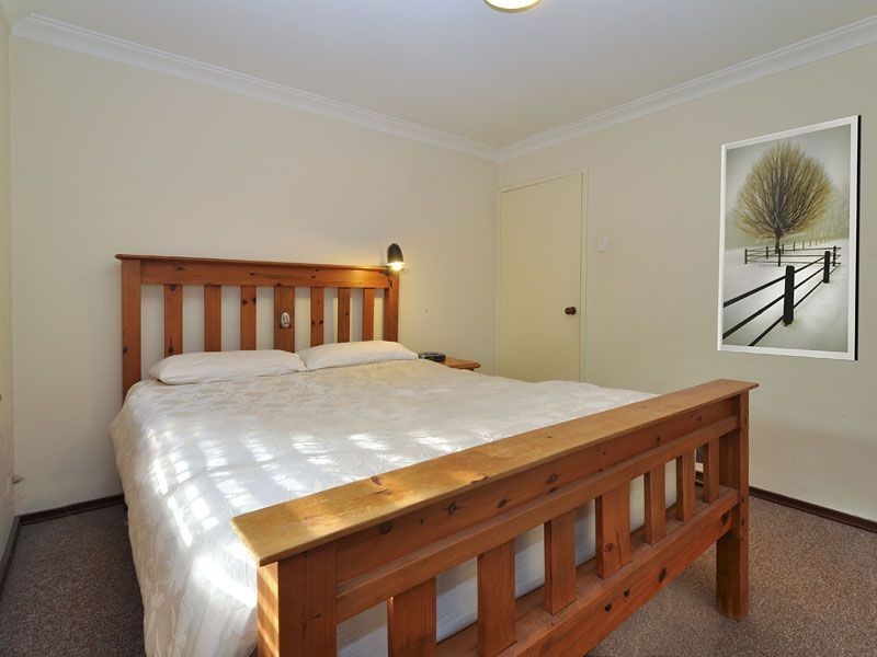 1/3 Padbury Court, Eden Hill WA 6054