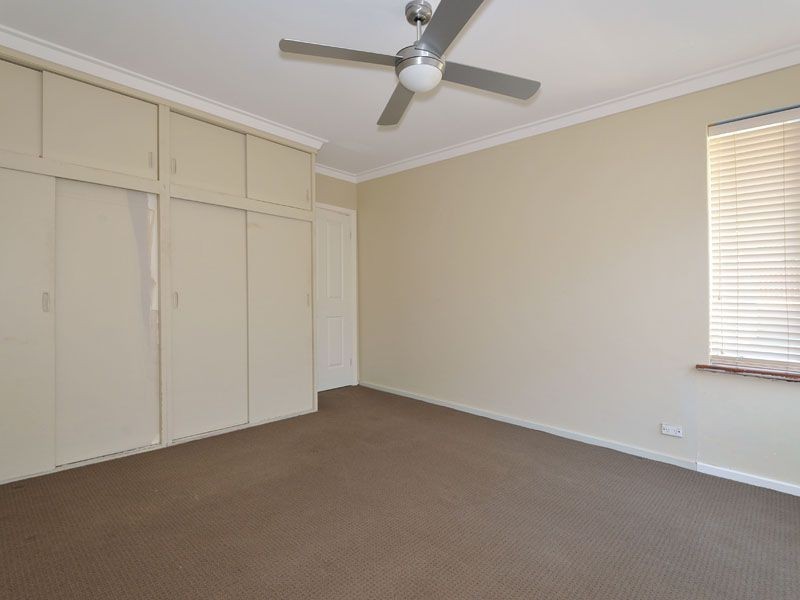 2 Fawcett Way, Warwick WA 6024