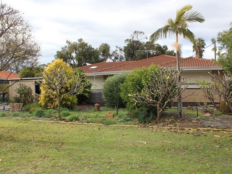 14 Ellard Street, Belmont WA 6104