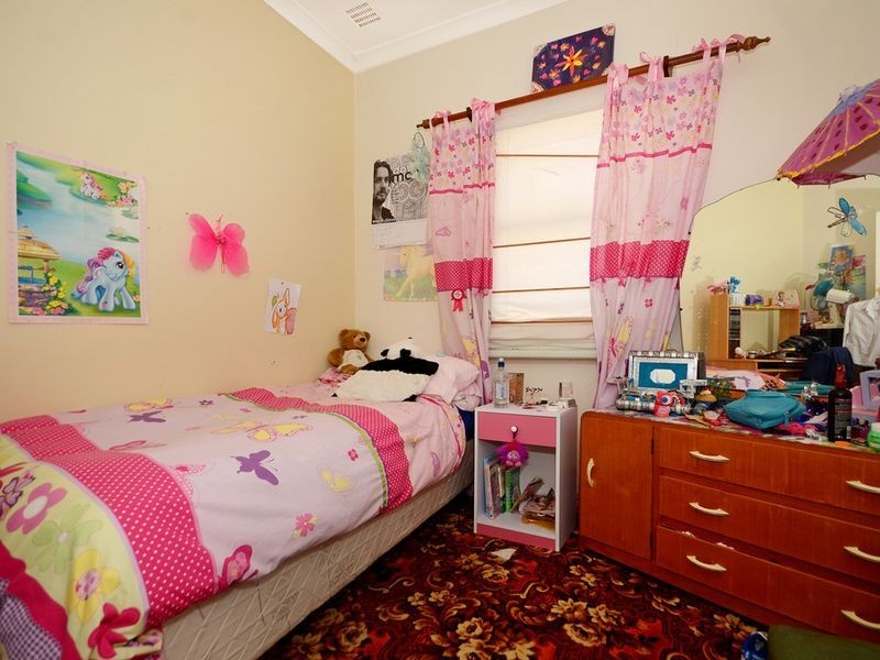 126 Holbeck Street, Doubleview WA 6018