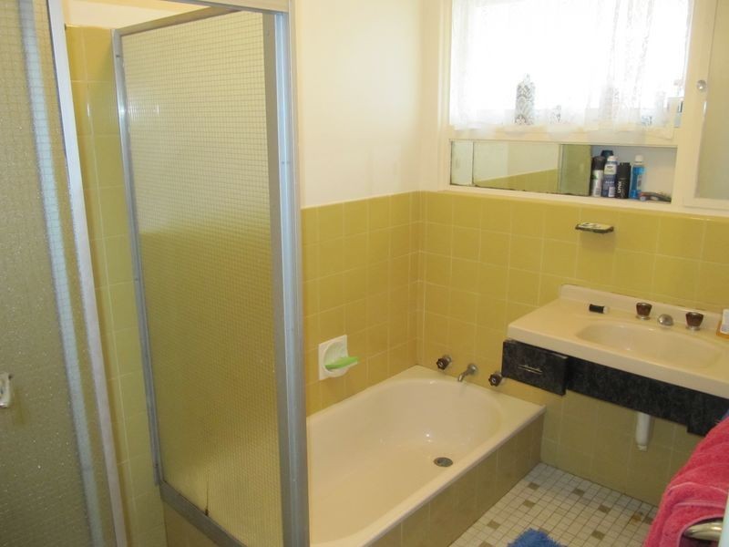 8 Broughton Way, Orelia WA 6167