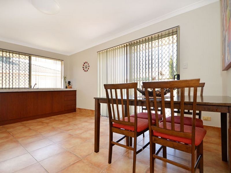 42 Oliphant Street, Kenwick WA 6107