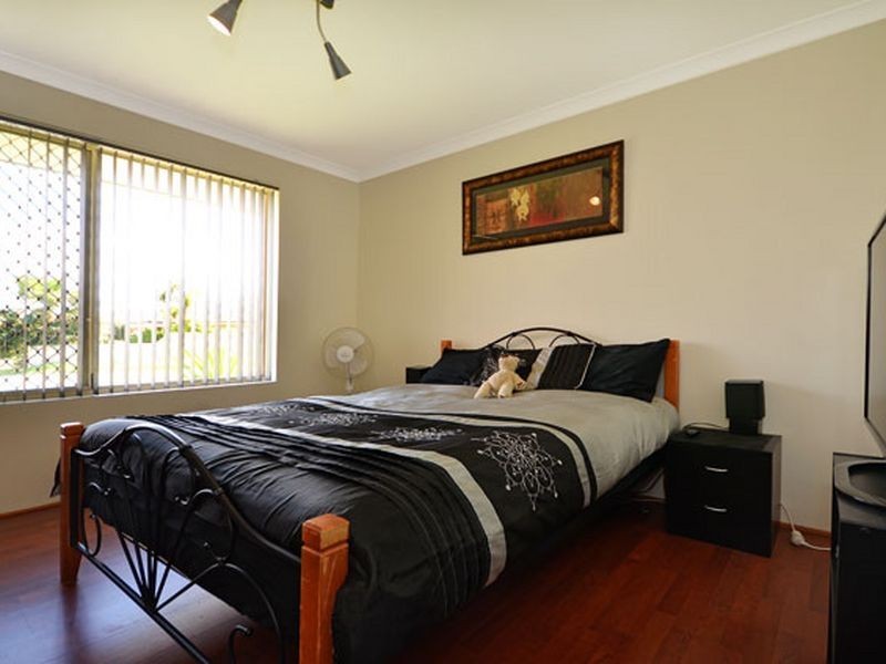 42 Oliphant Street, Kenwick WA 6107