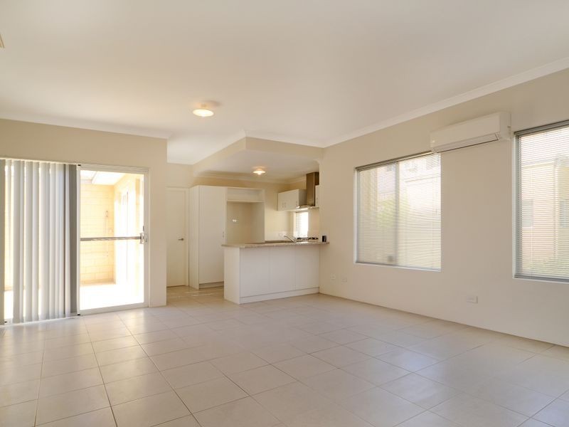 8A Donar Street, Innaloo WA 6018