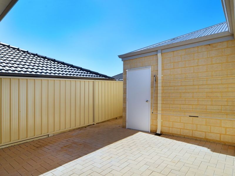 8A Donar Street, Innaloo WA 6018