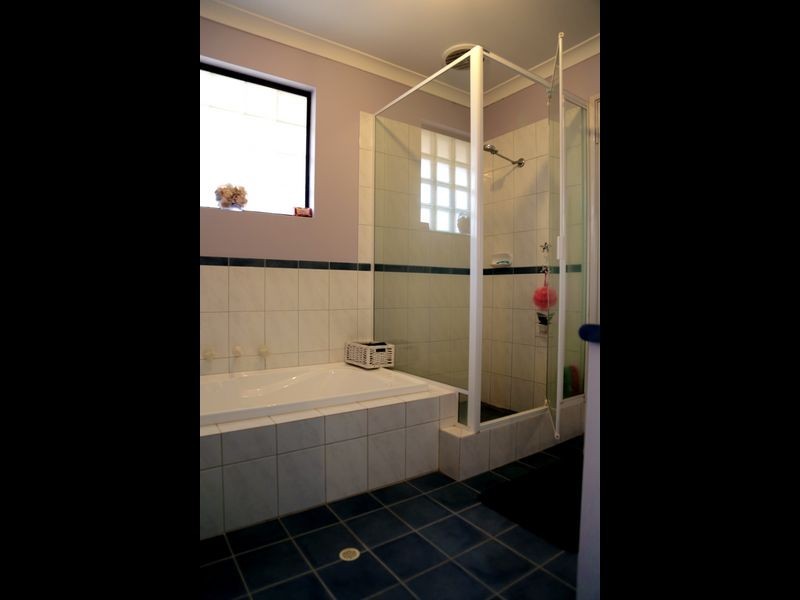 1/226 Ravenscar Street, Doubleview WA 6018