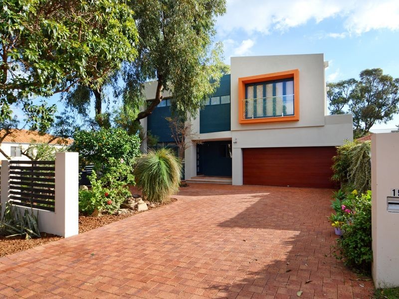 199 Grand Prom, Doubleview WA 6018