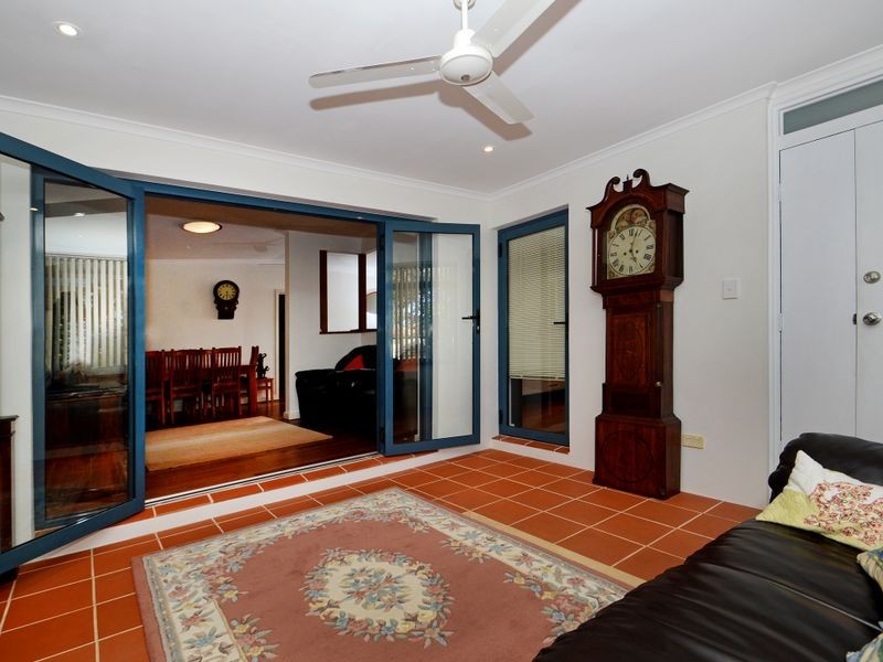 199 Grand Prom, Doubleview WA 6018