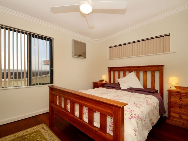 199 Grand Prom, Doubleview WA 6018