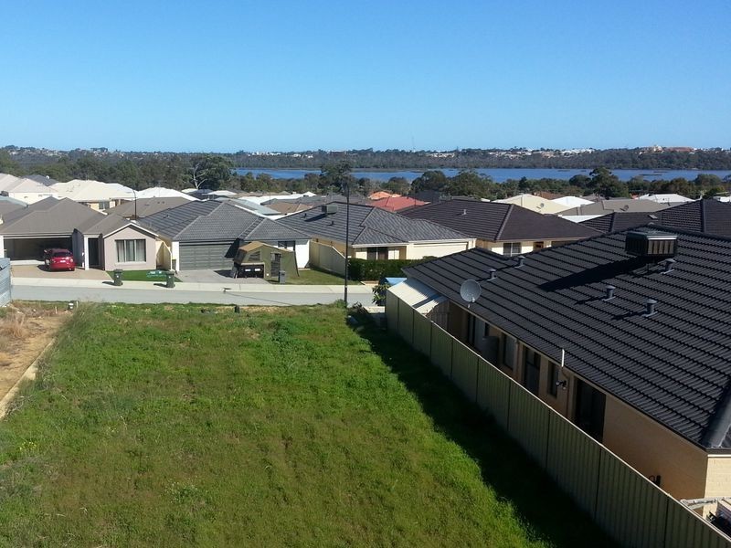 28 Capri Leone Way, Sinagra WA 6065