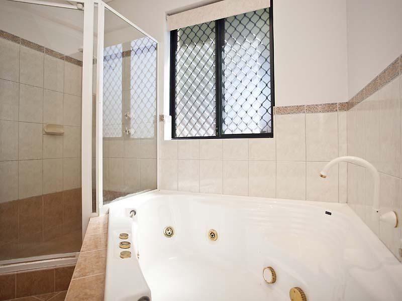 225A Hancock Street, Doubleview WA 6018