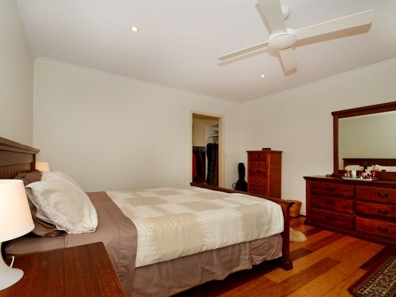 199 Grand Prom, Doubleview WA 6018