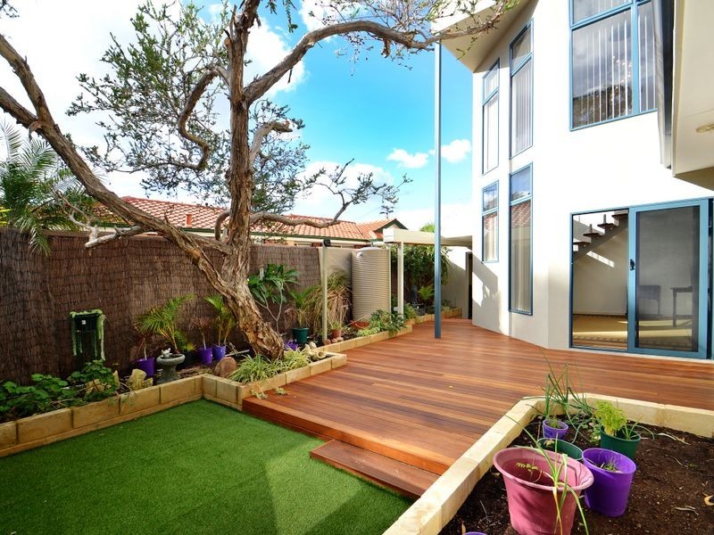 199 Grand Prom, Doubleview WA 6018