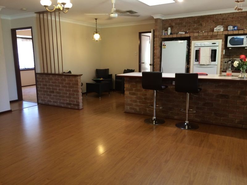 58 Jade Street, Mount Richon WA 6112