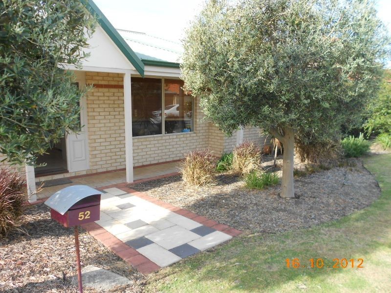 52 Birralee Loop, Innaloo WA 6018