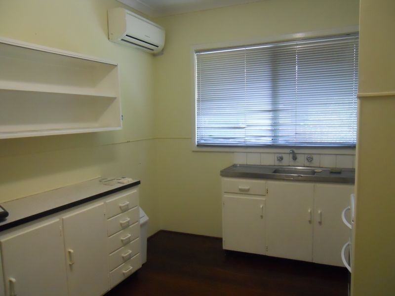 24 Burroughs Road, Karrinyup WA 6018