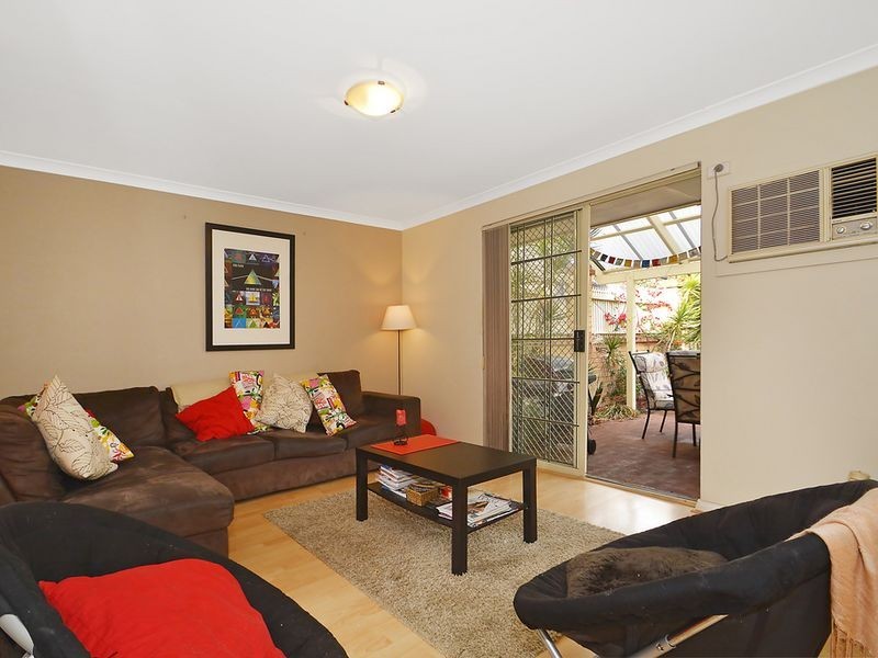 2/2 Crocker Road, Innaloo WA 6018