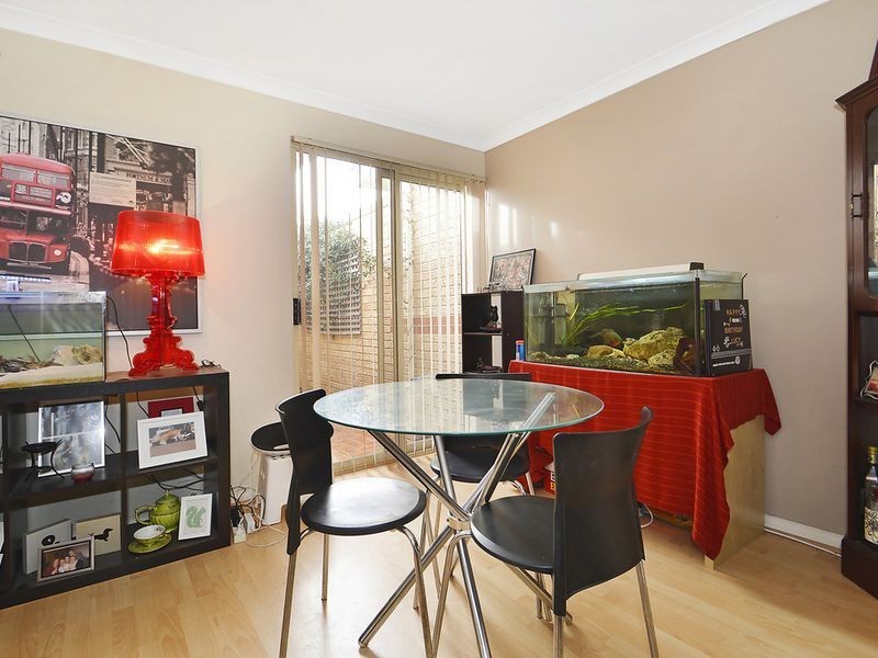 2/2 Crocker Road, Innaloo WA 6018