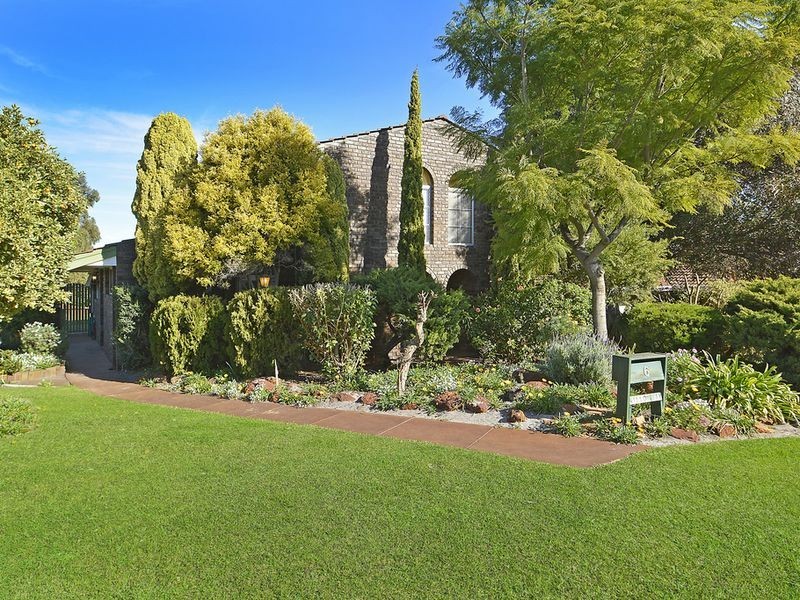 6 Willow Way, Woodlands WA 6018