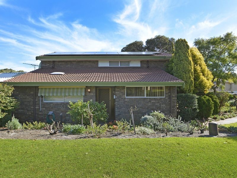 6 Willow Way, Woodlands WA 6018