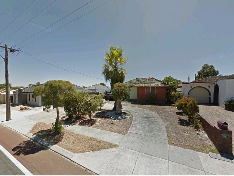318 Flinders St, Nollamara WA 6061