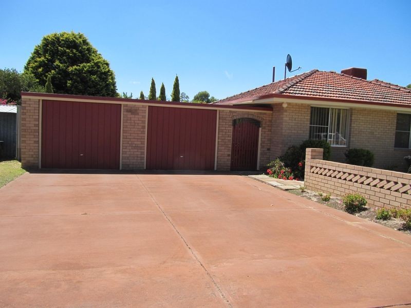 67 Dale Road, Armadale WA 6112