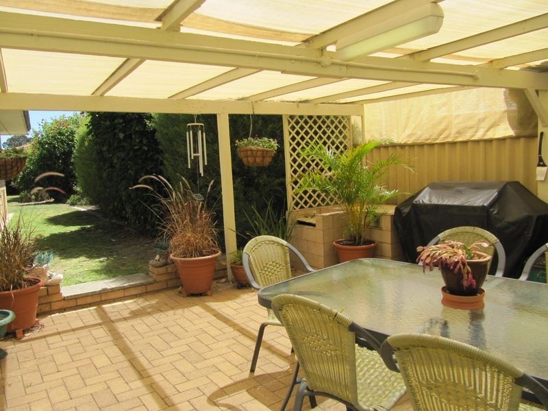 67 Dale Road, Armadale WA 6112