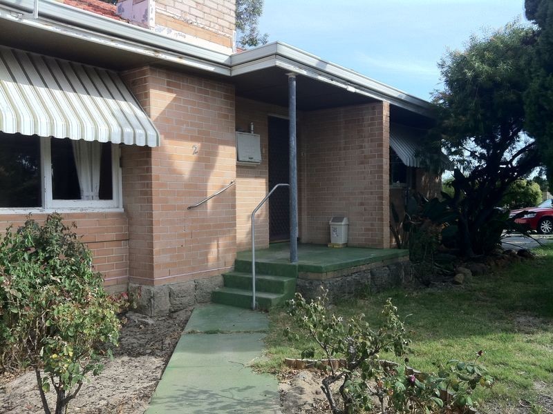 2 Charsley Street, Willagee WA 6156