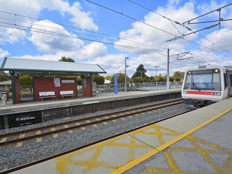 161 Railway Avenue, Kelmscott WA 6111