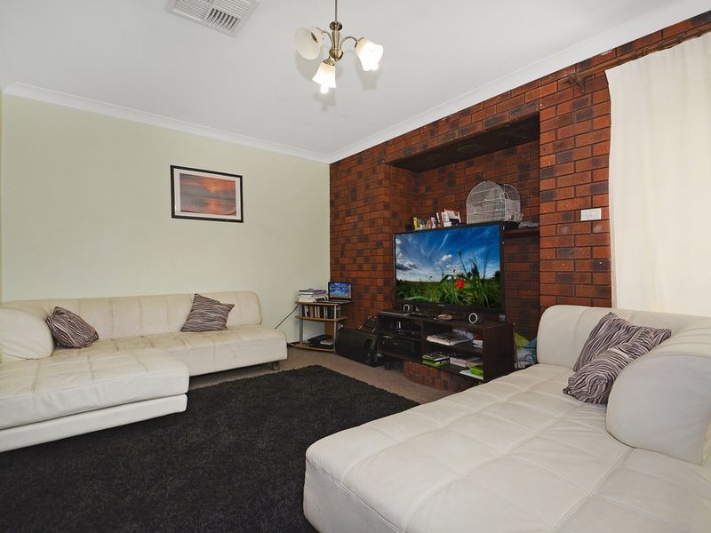 161 Railway Avenue, Kelmscott WA 6111