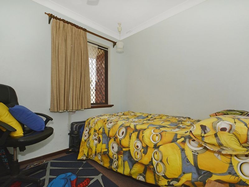 161 Railway Avenue, Kelmscott WA 6111