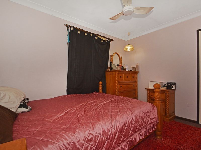 161 Railway Avenue, Kelmscott WA 6111