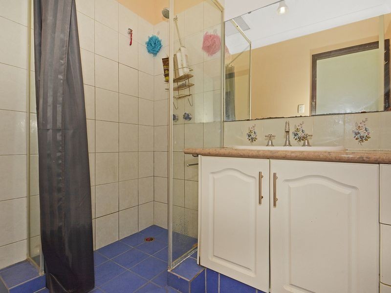 161 Railway Avenue, Kelmscott WA 6111