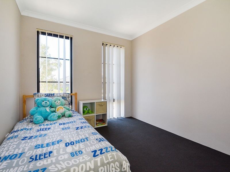 16 Conferta Link, Banksia Grove WA 6031