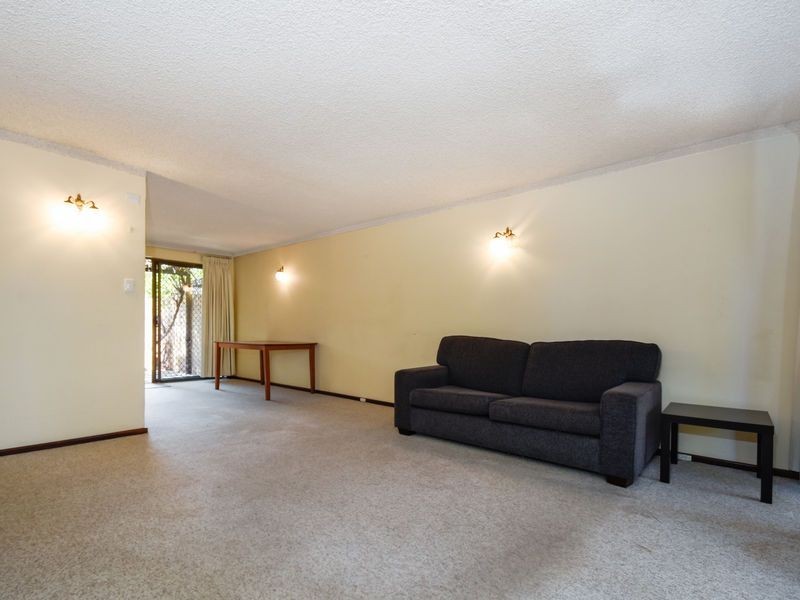 5/4 Corboy St, Wembley WA 6014