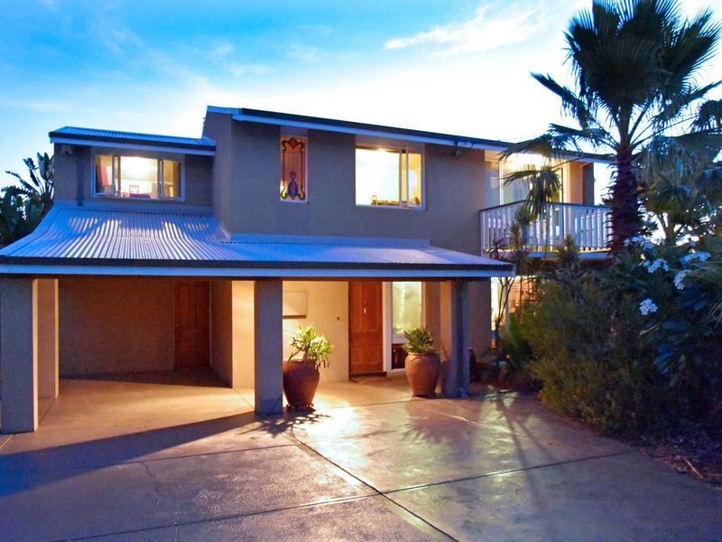 6 Waldorf Street, Carine WA 6020