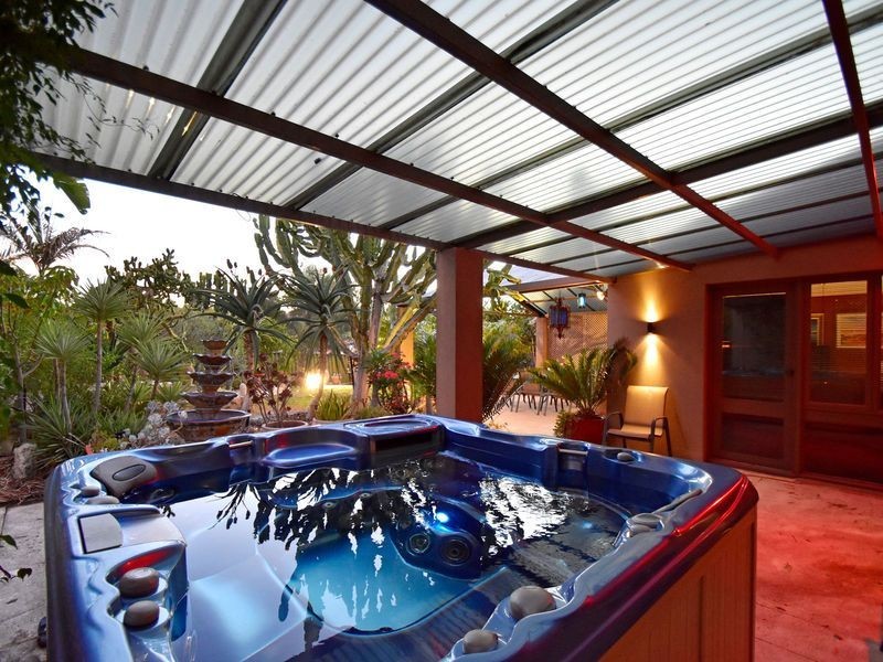 6 Waldorf Street, Carine WA 6020