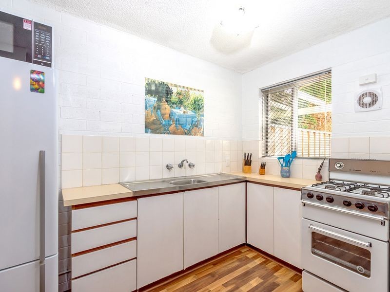 39/15 Flynn St, Churchlands WA 6018