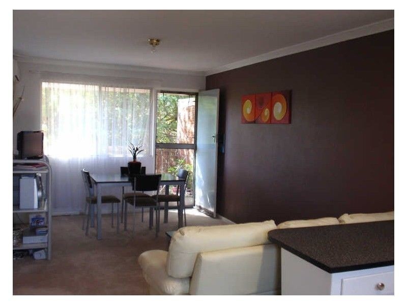 8/140 Normanby Street, Inglewood WA 6052