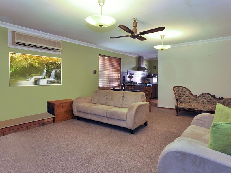 1/3 Padbury Court, Eden Hill WA 6054