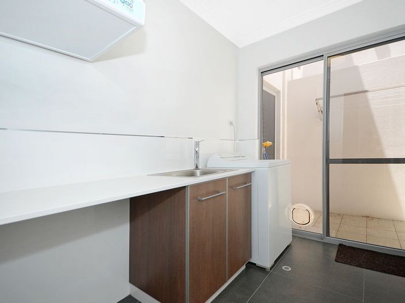 8 Washing Lane, Perth WA 6000