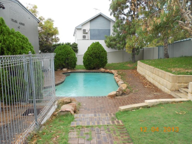 11/42 Pearl Parade, Scarborough WA 6019