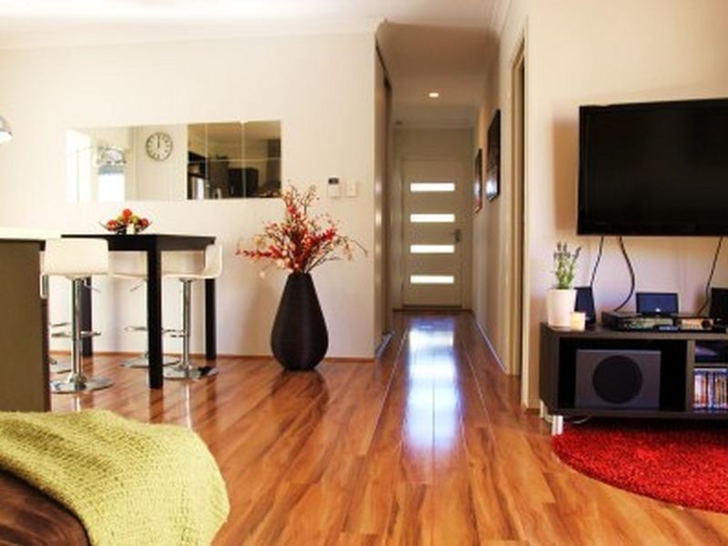 54B Barnes Street, Innaloo WA 6018